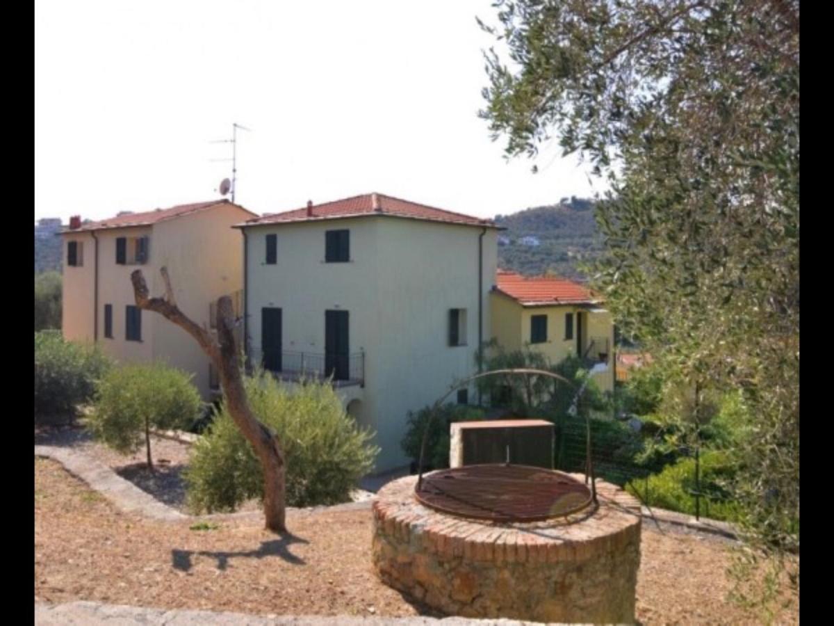 Holiday Home Delo - Imperia Exteriör bild